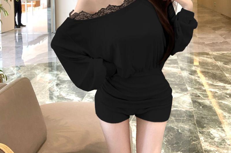 Set: Long-Sleeve Asymmetrical Neck Off-Shoulder Lace Trim Tee + High Waist Shorts Product Image