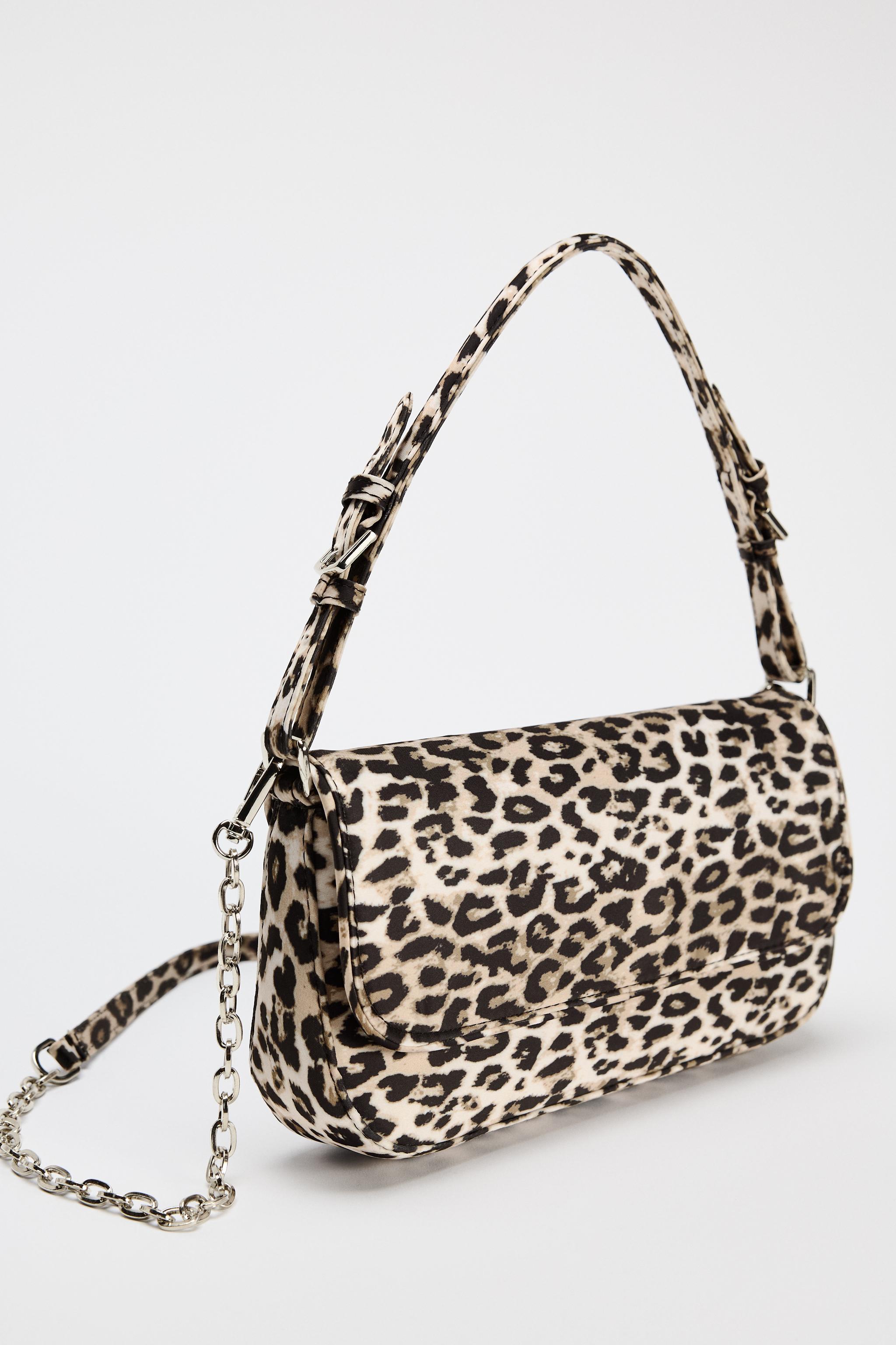 ANIMAL PRINT SHOULDER BAG Product Image