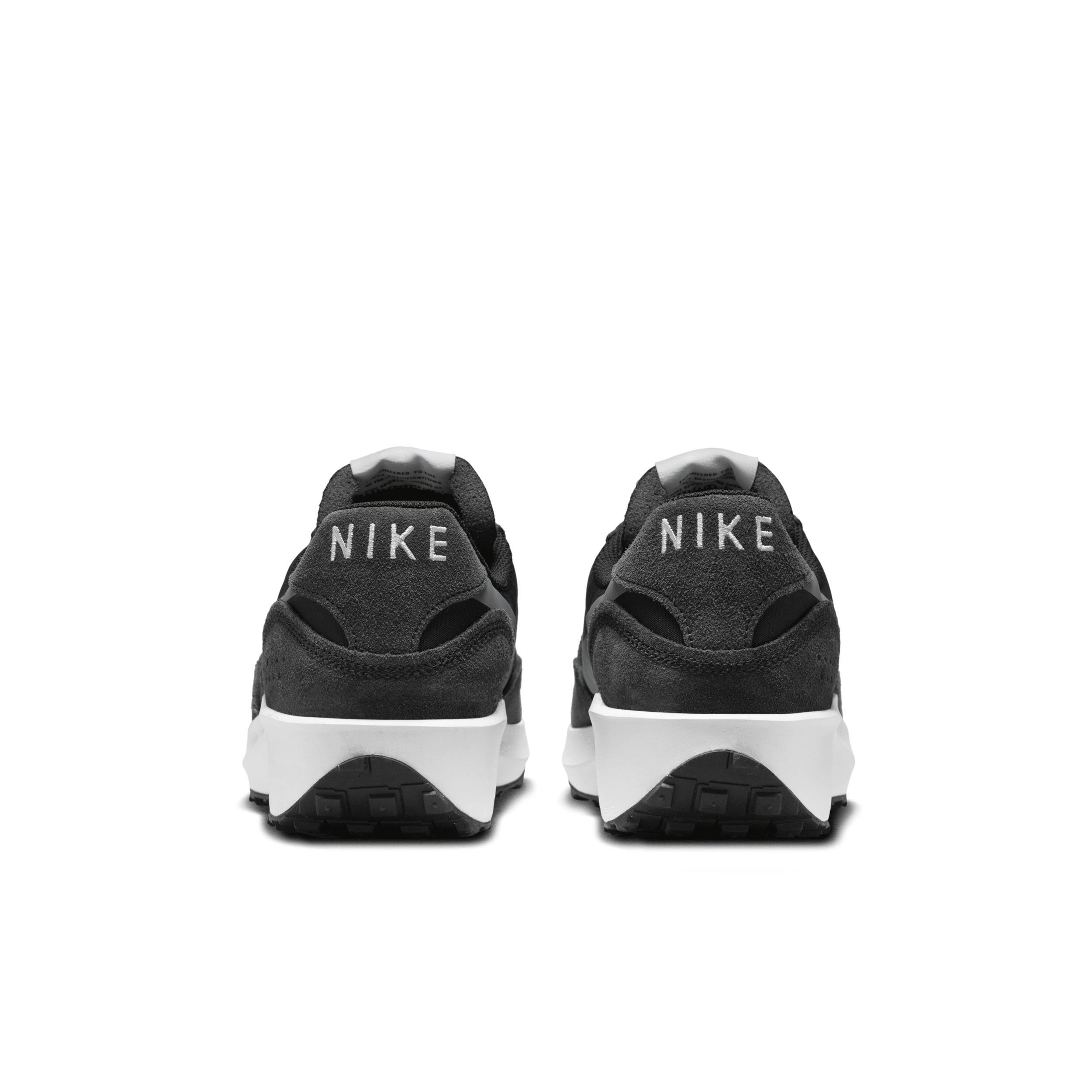 Nike Men's Waffle Nav Shoes Product Image