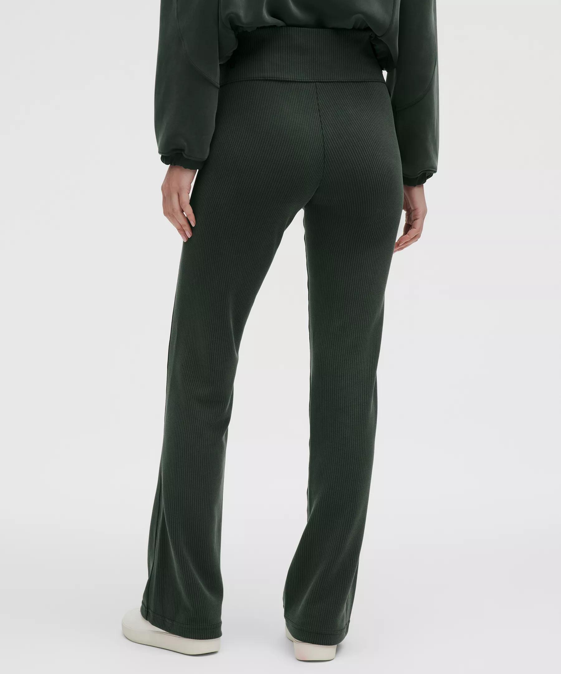 Ribbed Softstreme Flared Pant *Regular Product Image