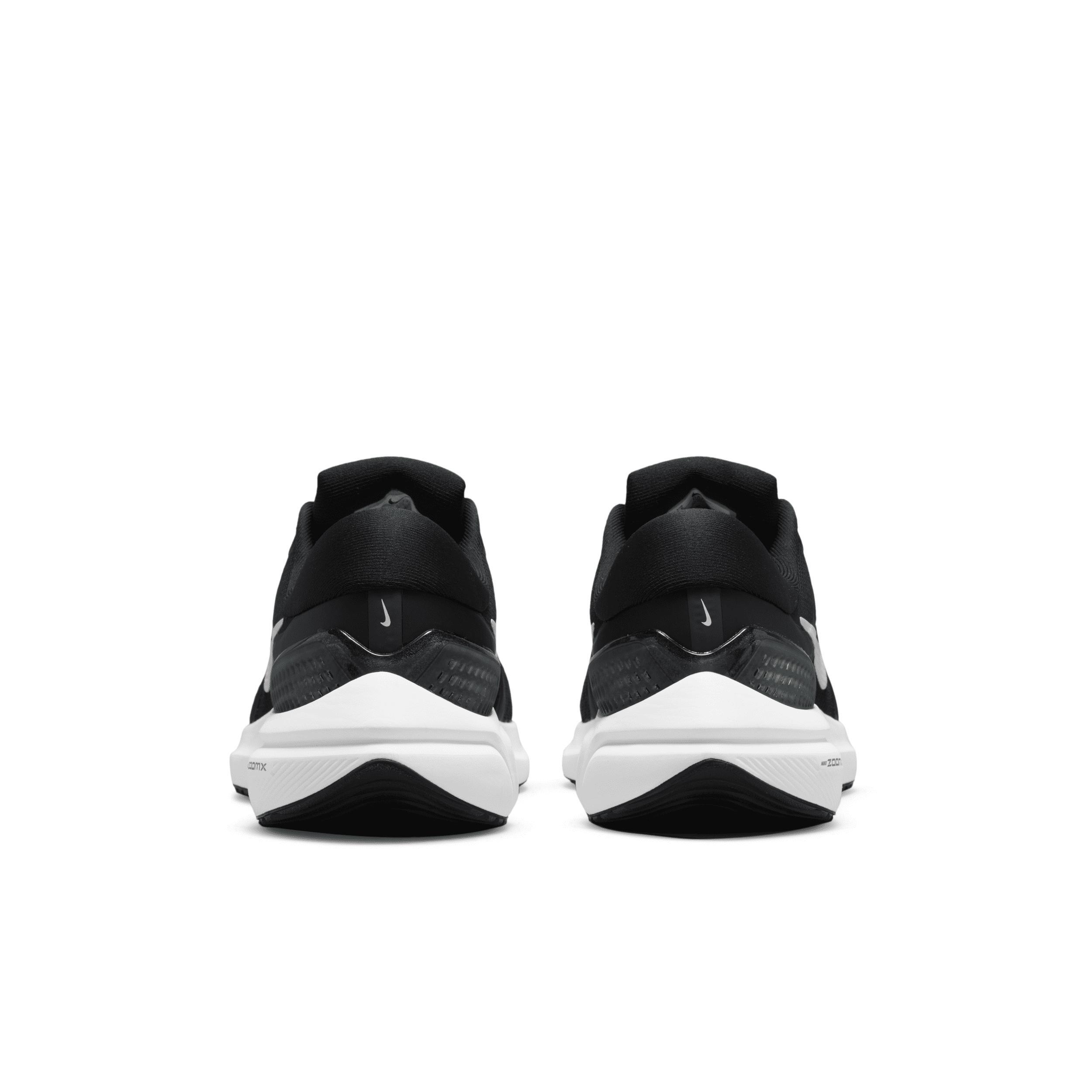 Nike Mens Vomero 16 Running Shoes Product Image