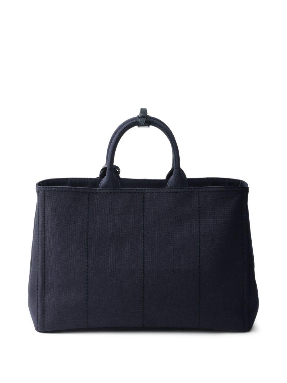 logo-embossed tote bag Product Image