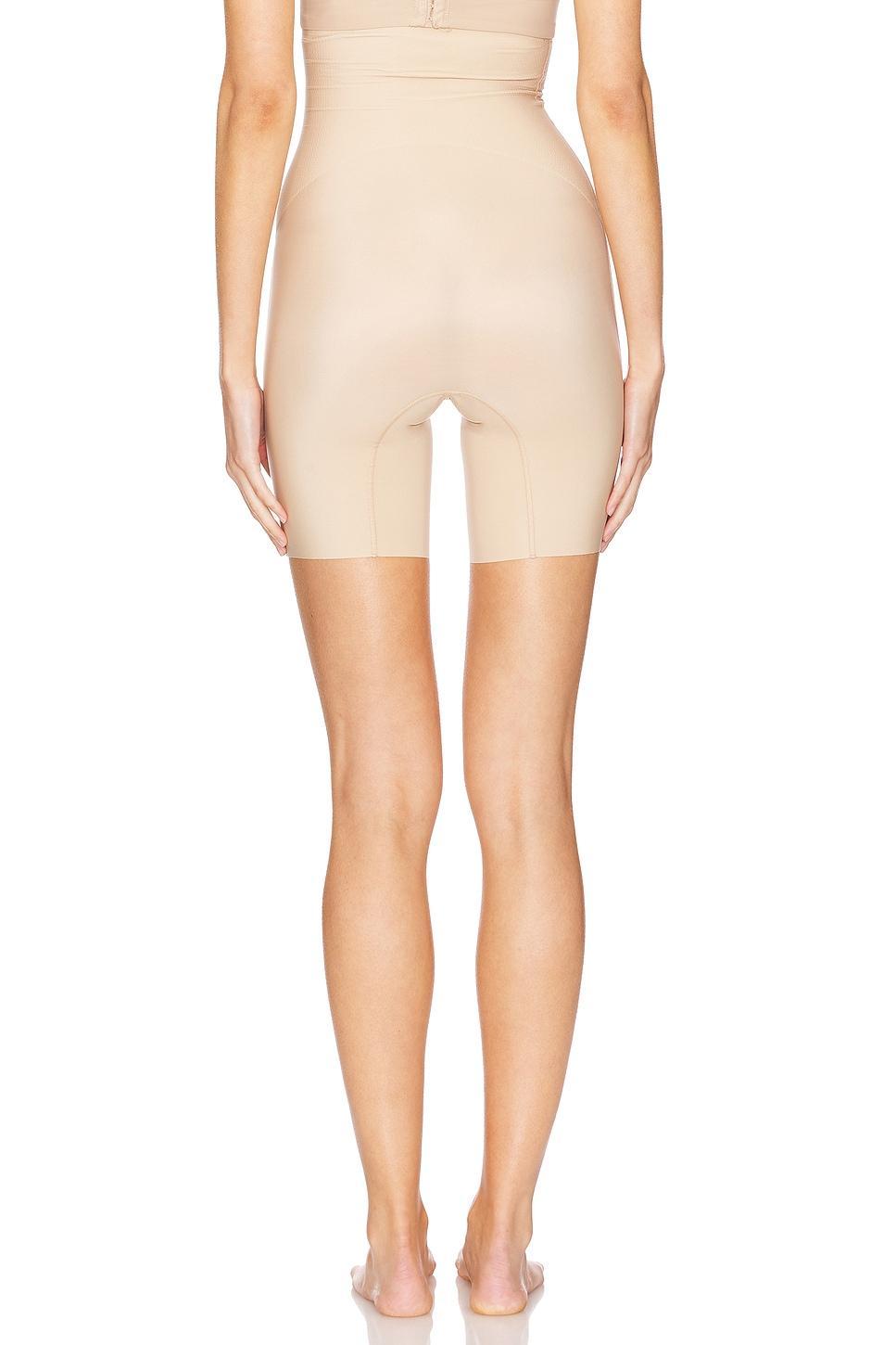 Zone Smoothing High-waisted Short Commando Product Image