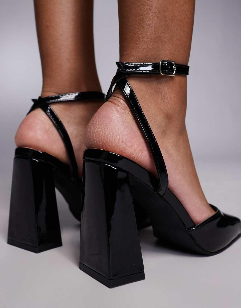 Simmi London Didi Heeled mary janes in black Product Image