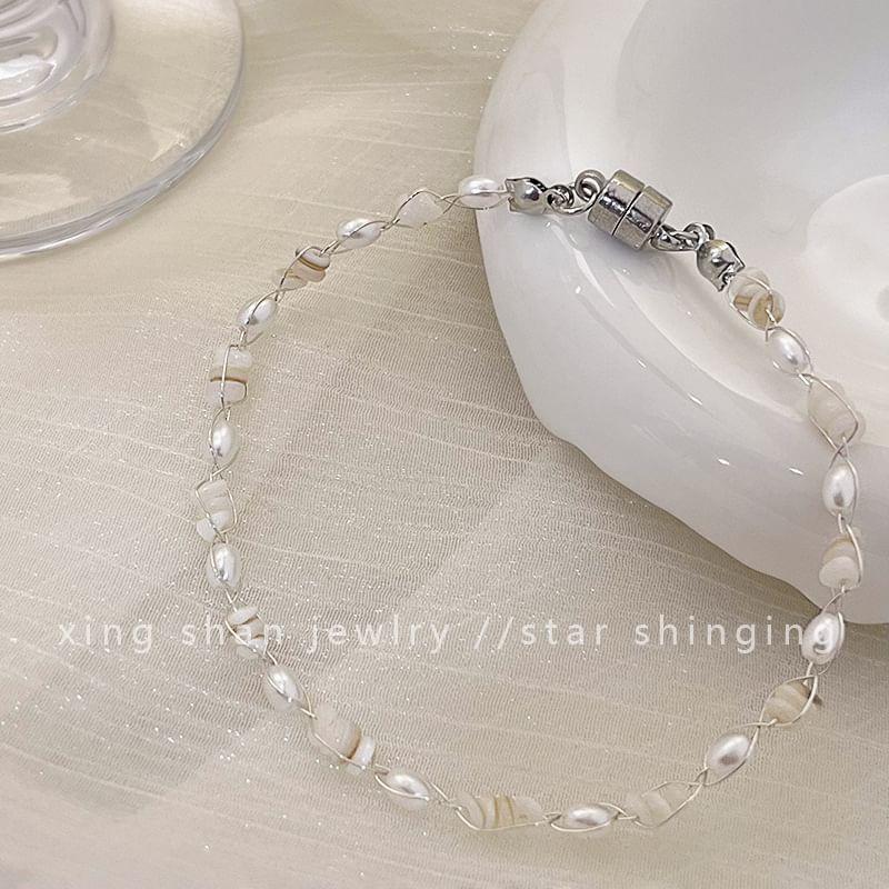 Faux Pearl Beaded Bracelet Product Image