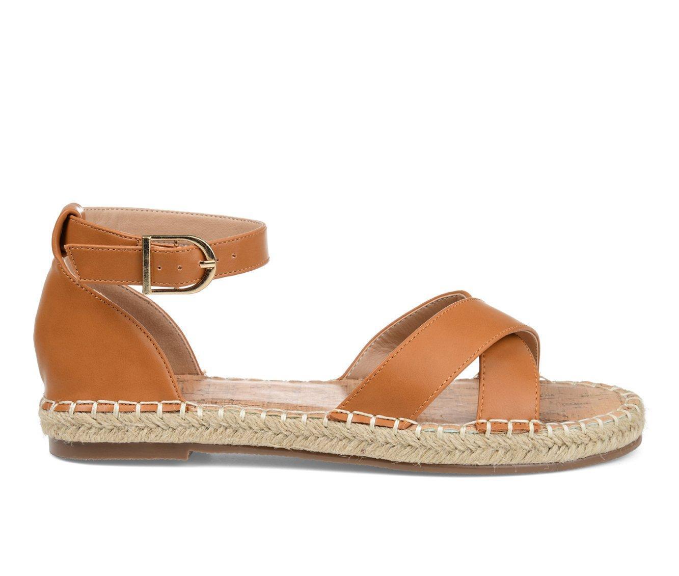 Women's Journee Collection Lyddia Flatform Sandals Product Image