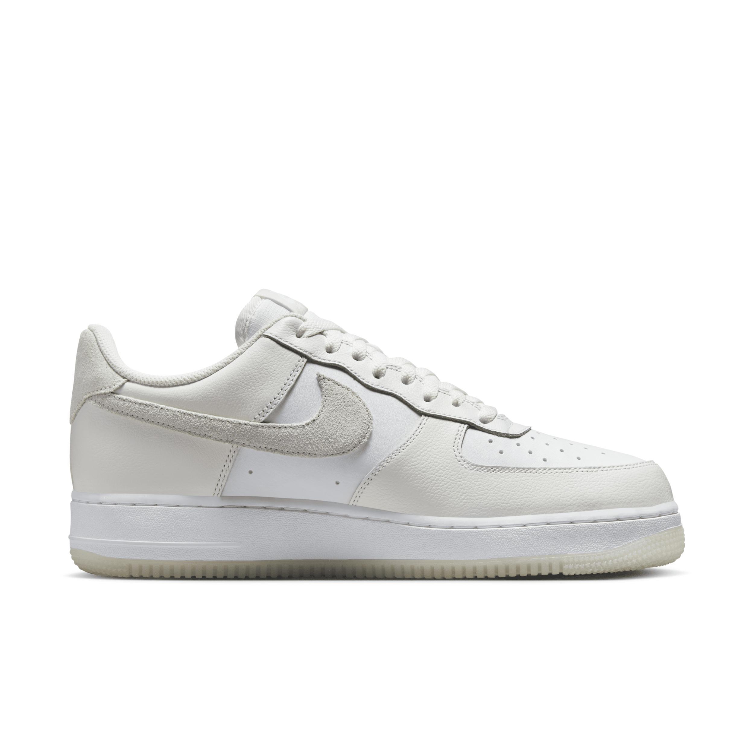 Mens Nike Air Force 1 07 LV8 Casual Shoes Product Image