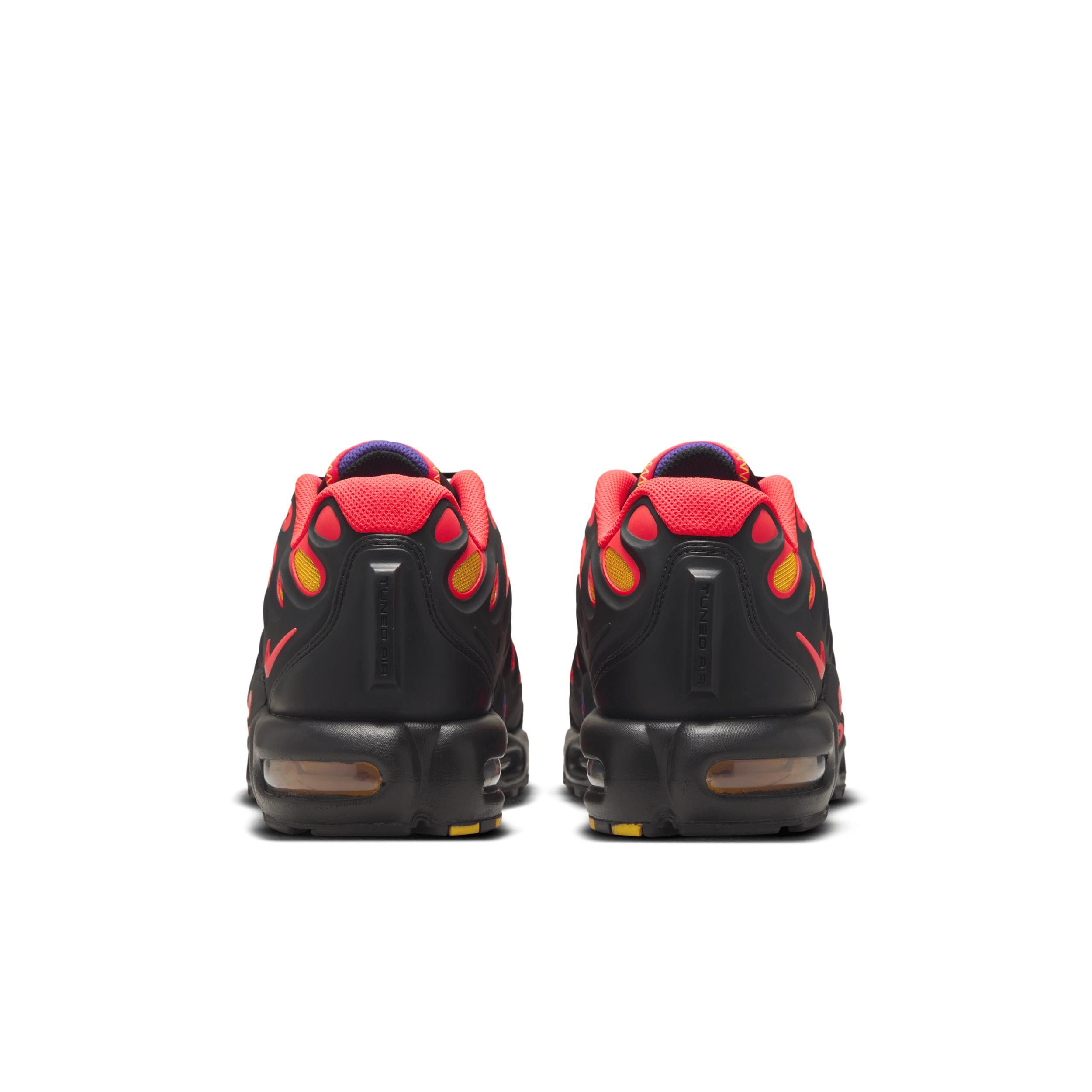 Nike Men's Air Max Plus Drift Shoes Product Image