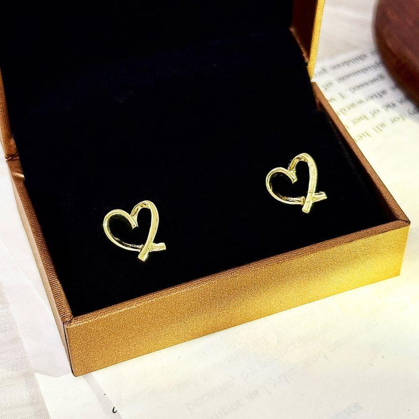 Heart Stud Earring Product Image