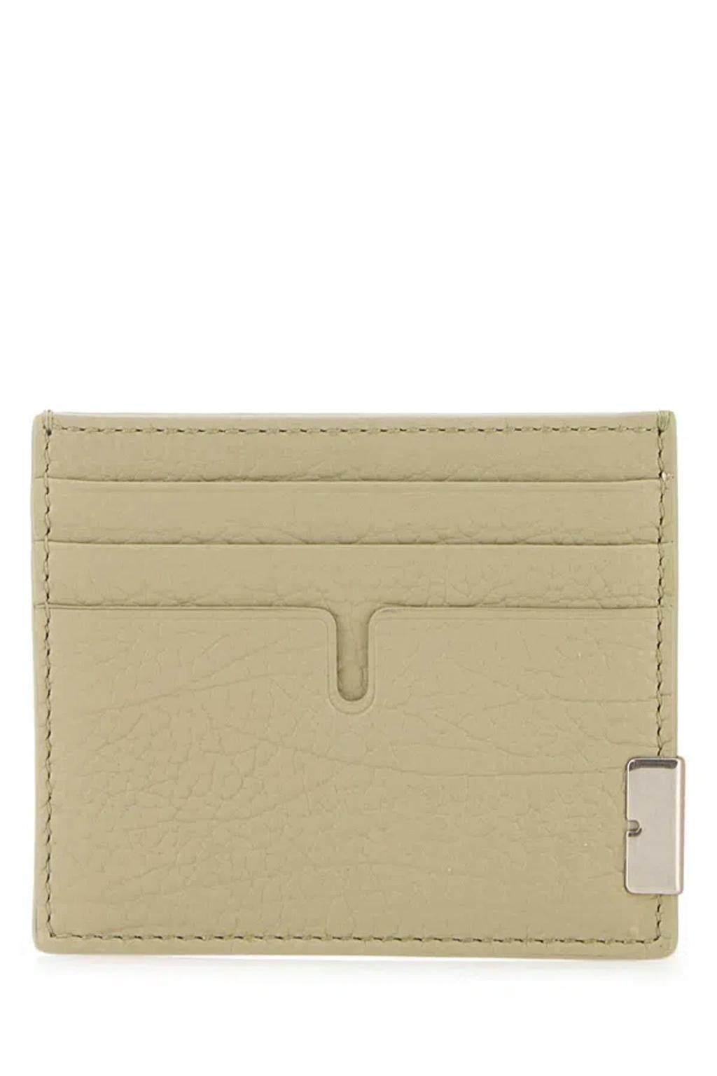 BURBERRY Tall B Cut Cardholder In Green Product Image