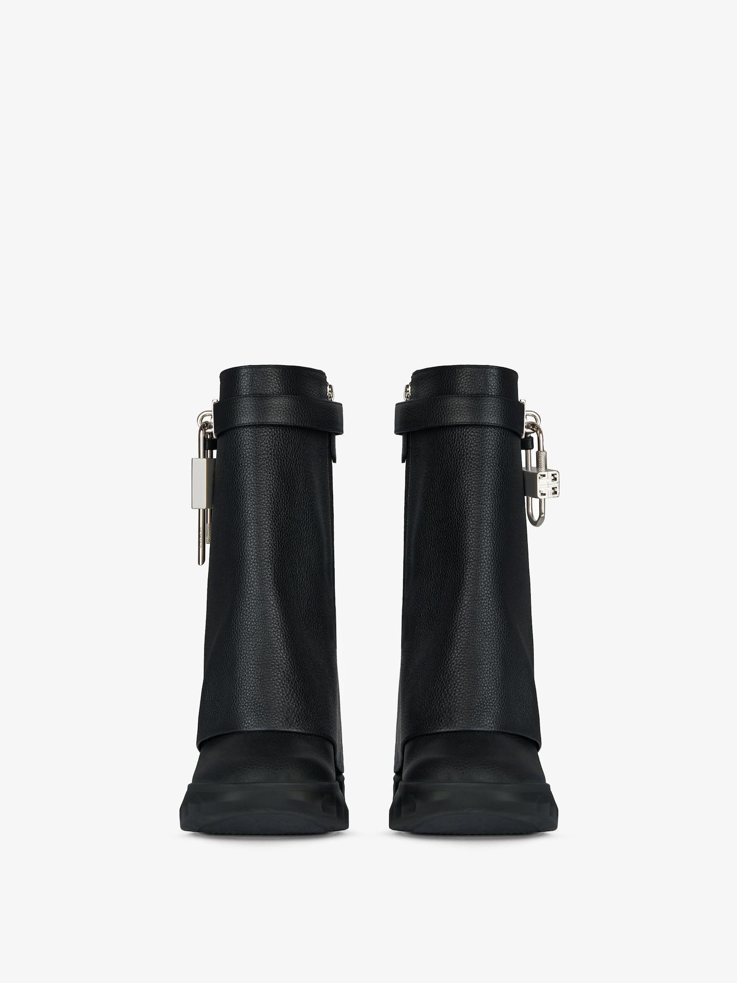 Shark Lock Biker ankle boots in grained leather Product Image