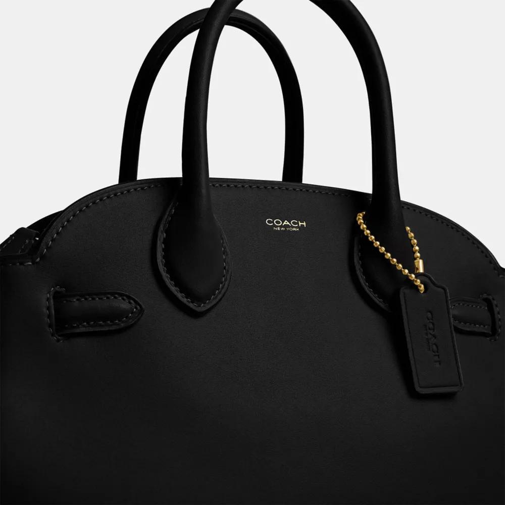 Empire Carryall Bag 26 Product Image