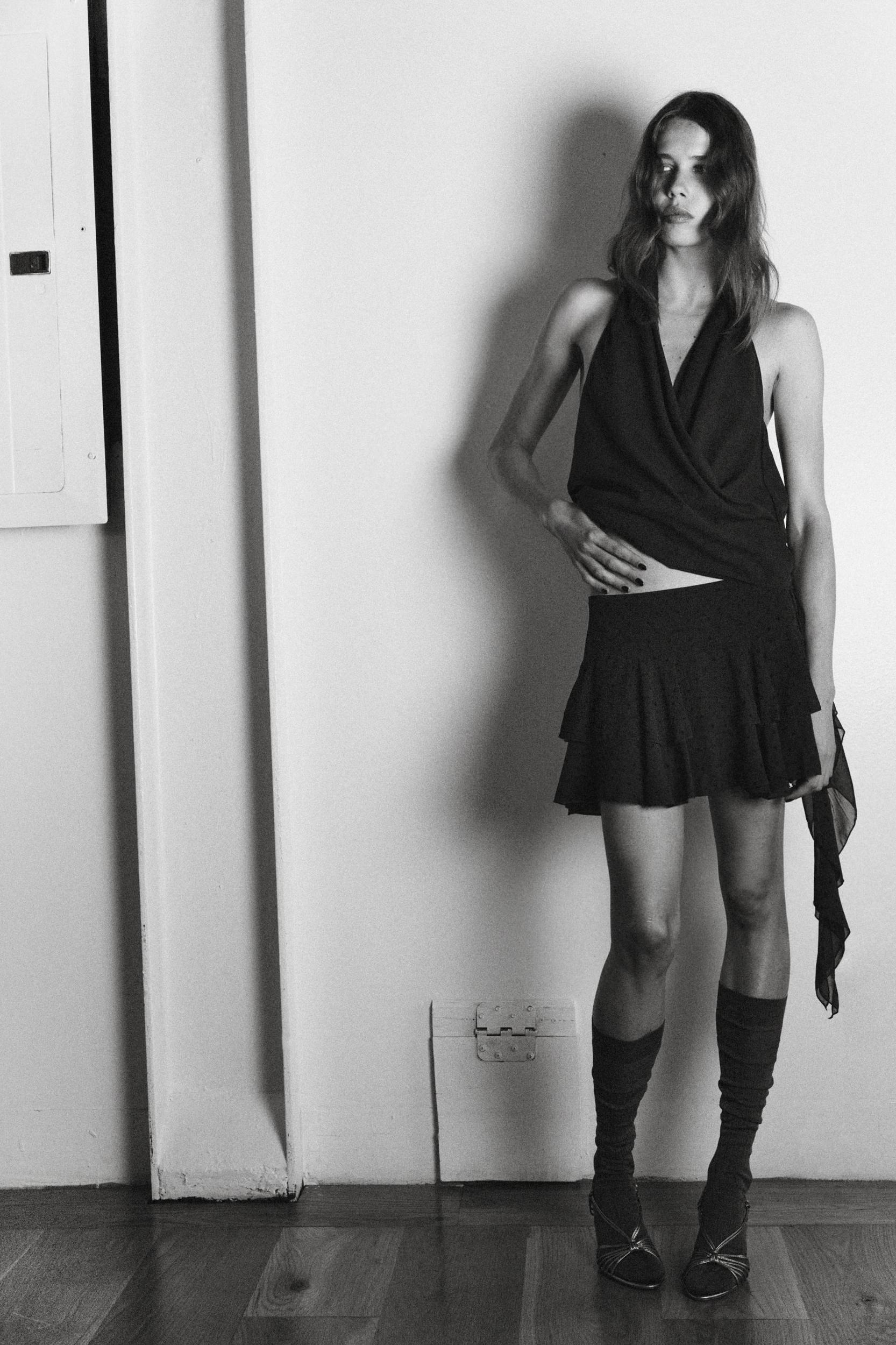 RUFFLE SKORT Product Image