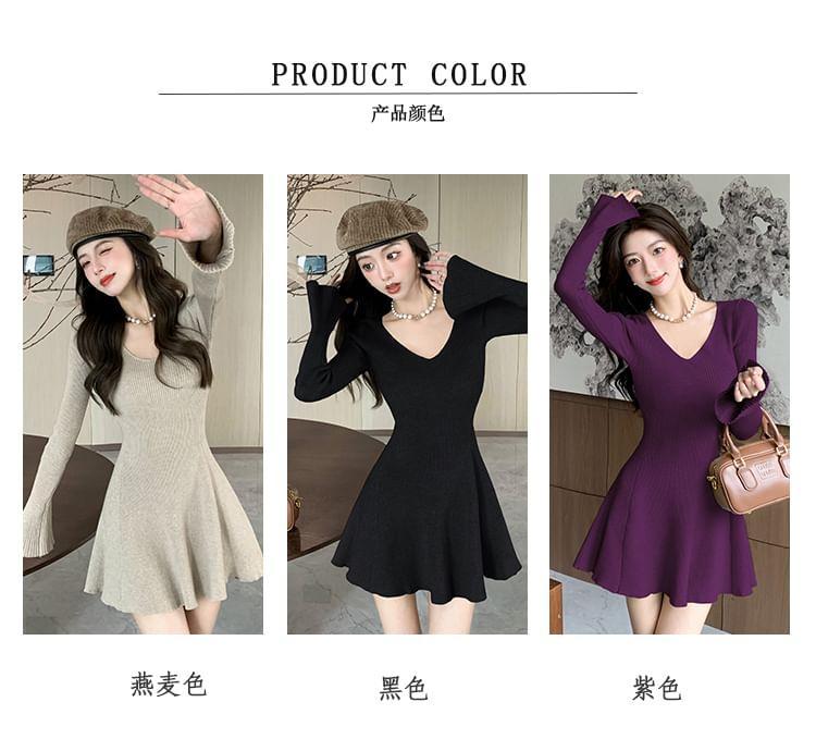 Flared-Cuff V-Neck Plain Mini Knit Dress Product Image