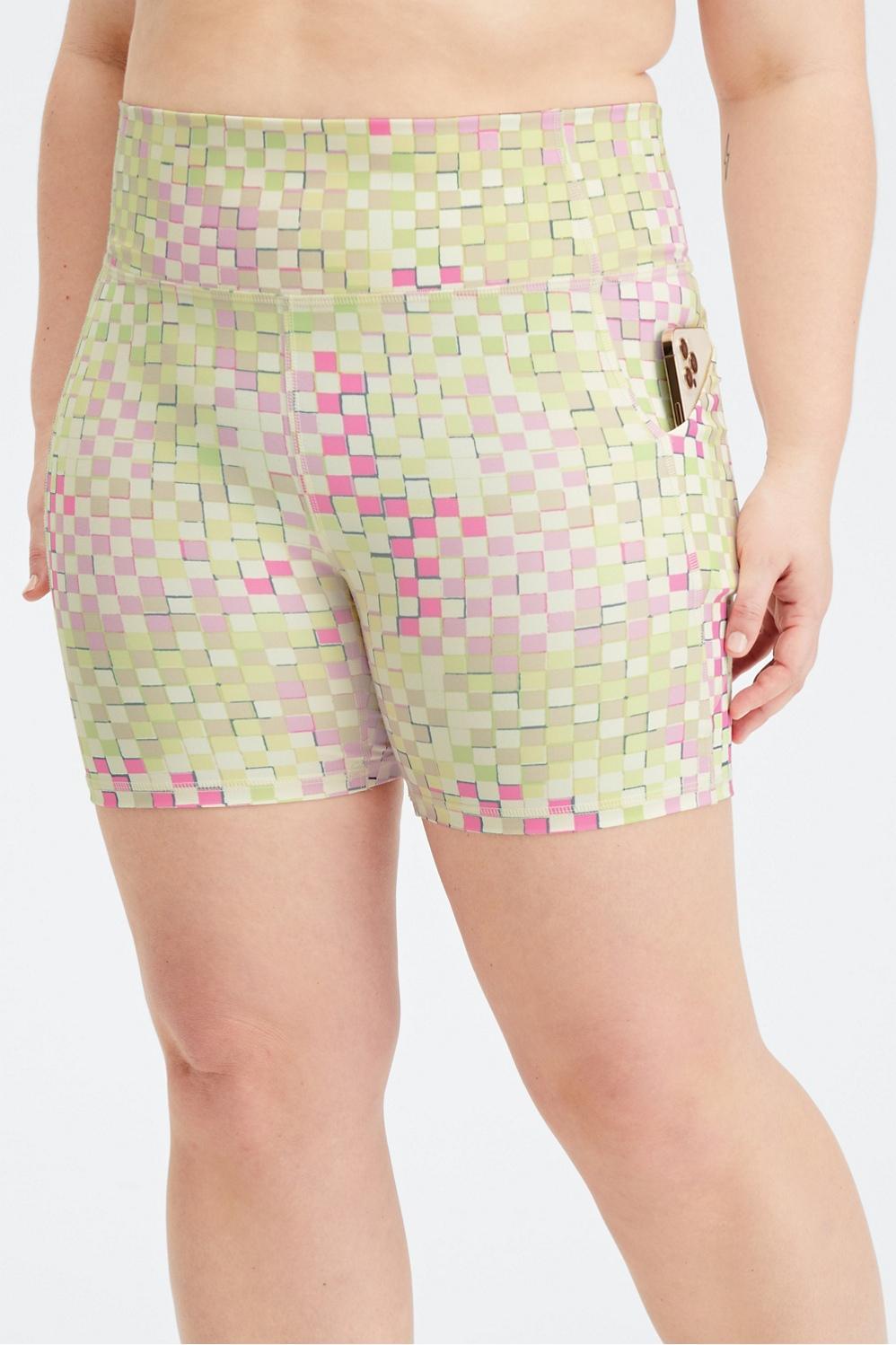 Fabletics Oasis High-Waisted 6 Short Womens Check Yourself Size XXL Product Image