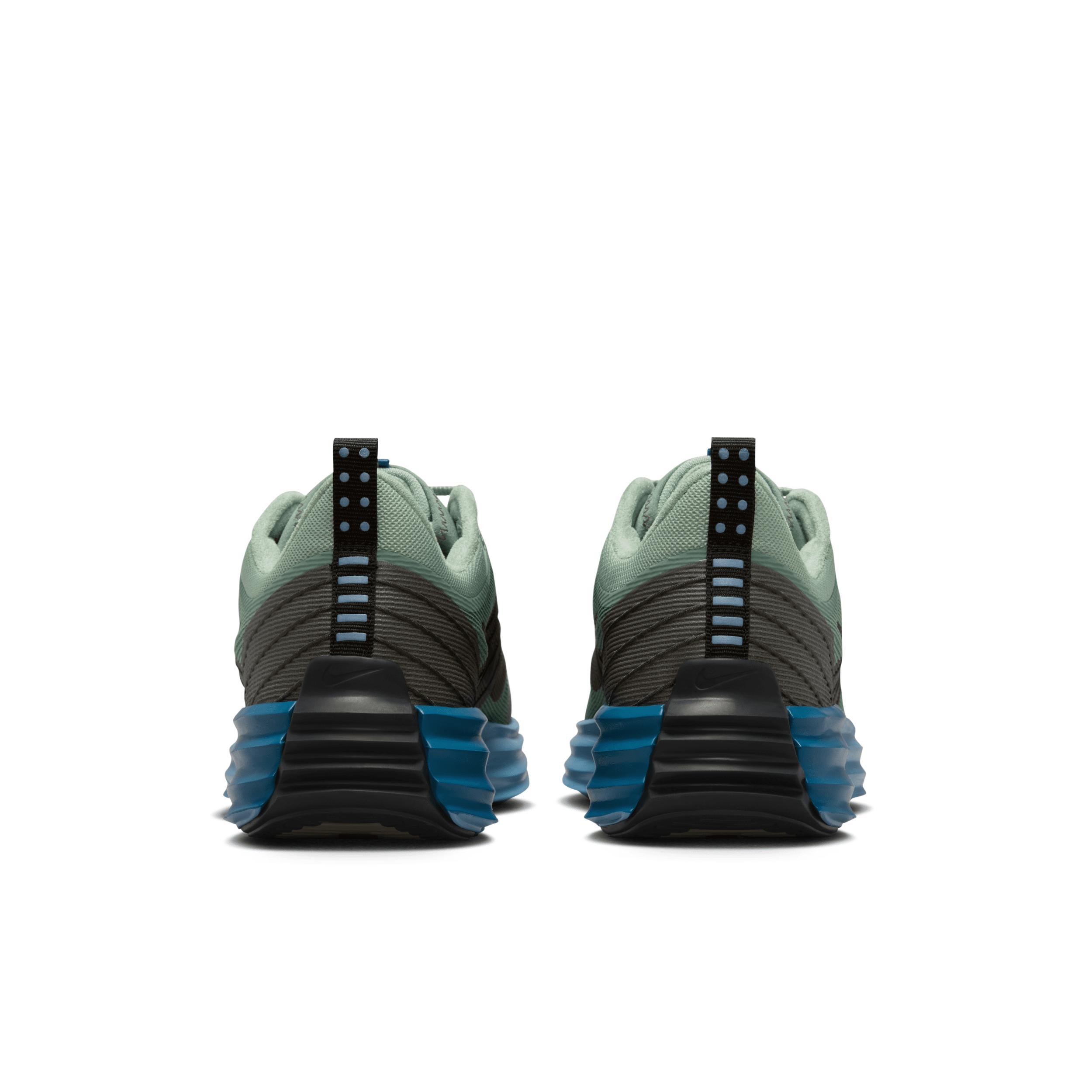 Nike Men's Lunar Roam Shoes Product Image