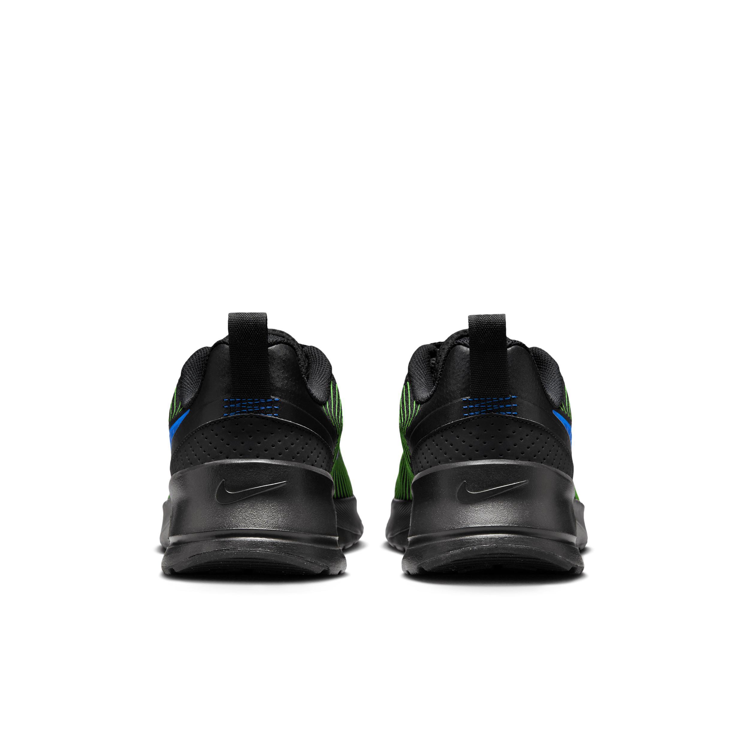 Nike Men's Air Max Nuaxis Shoes Product Image