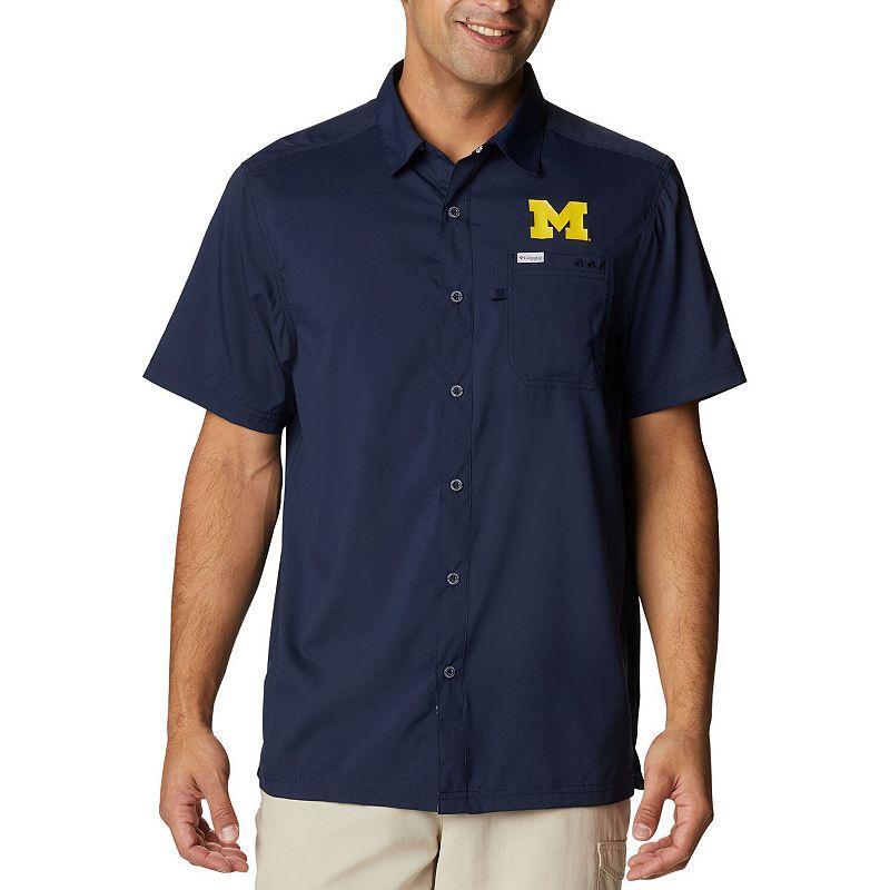 Columbia Mens Collegiate PFG Slack Tide Camp Shirt - Michigan- Product Image