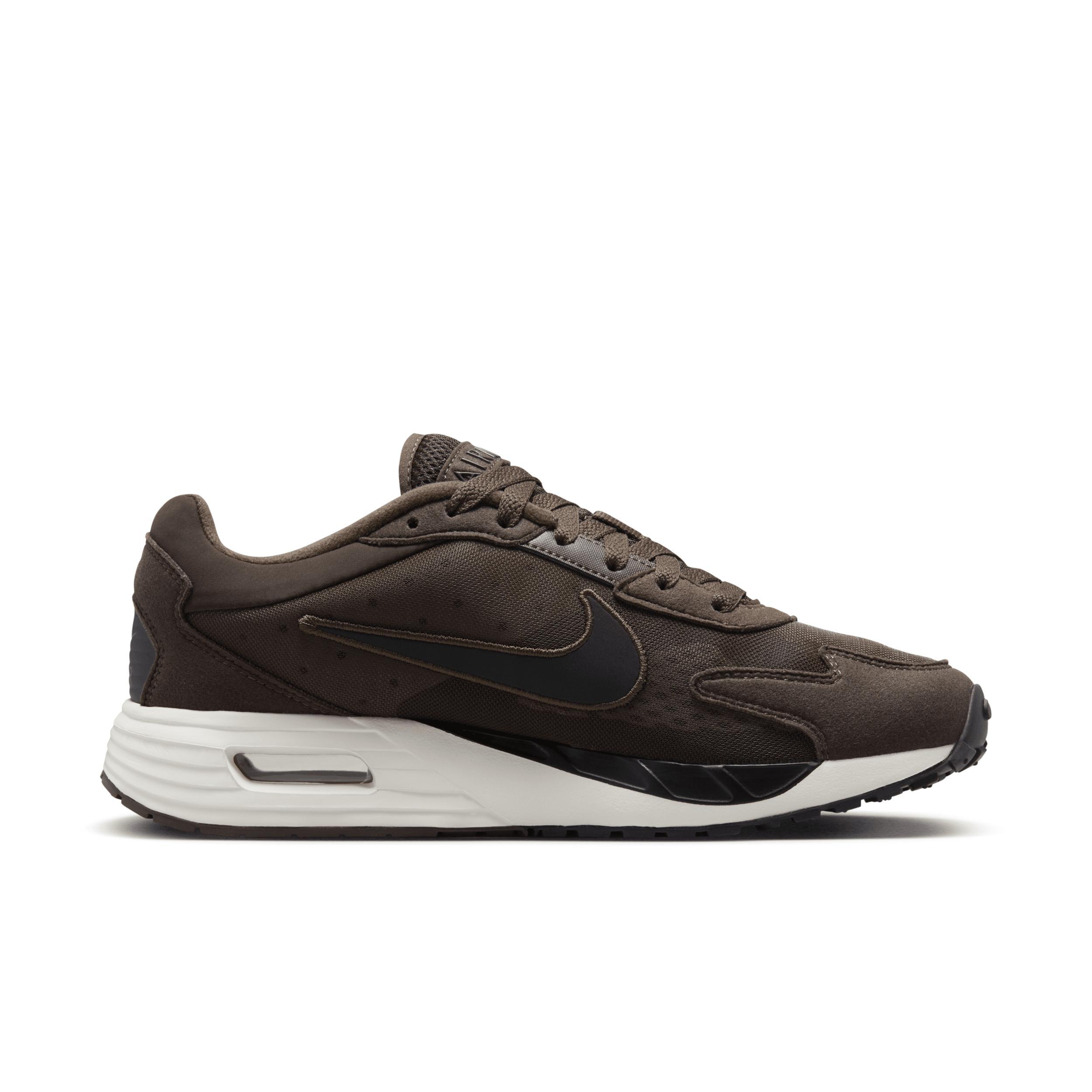 Nike Womens Air Max Solo Shoes Product Image