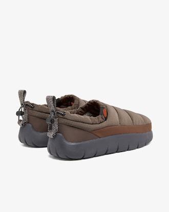 Men's Serve Slipper Product Image