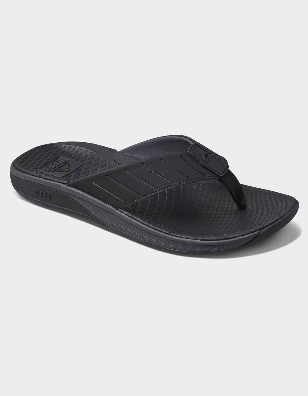 REEF The Deckhand Mens Sandals Product Image