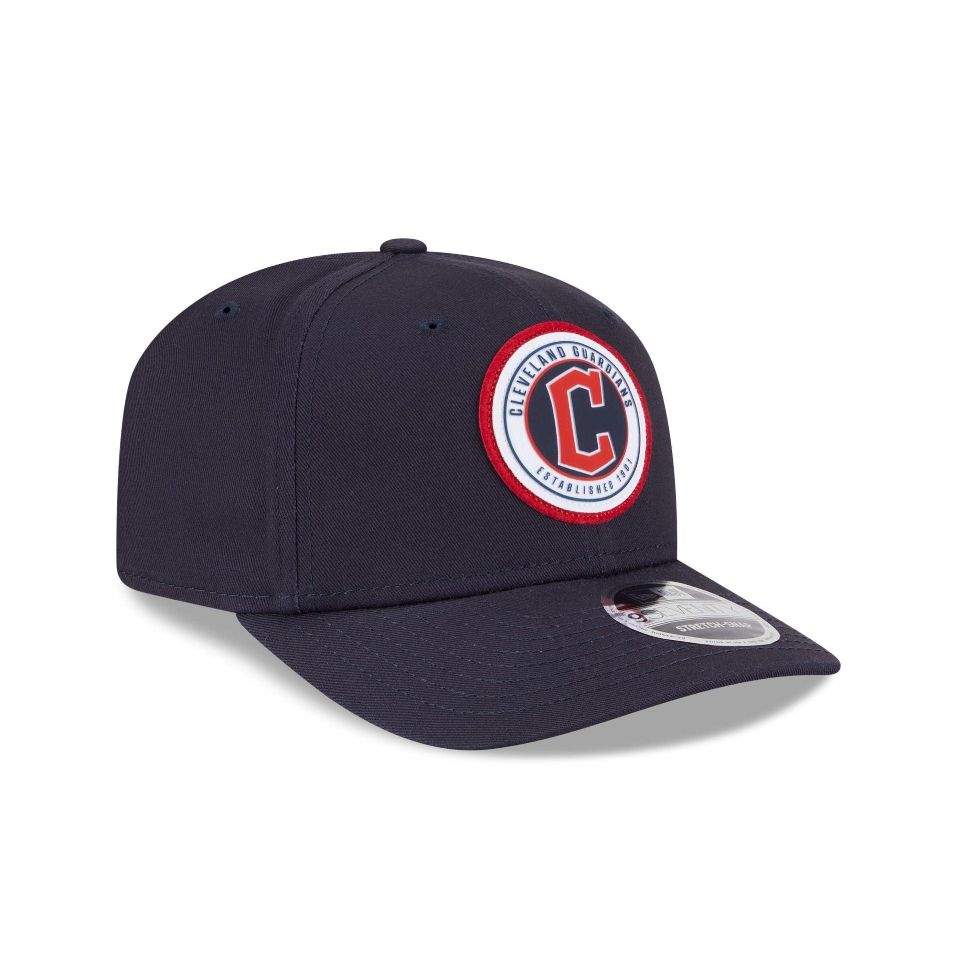 Cincinnati Reds Circle Patch 9SEVENTY Stretch-Snap Hat Male Product Image