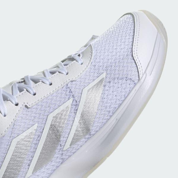 Avaflash Low Tennis Shoes Product Image