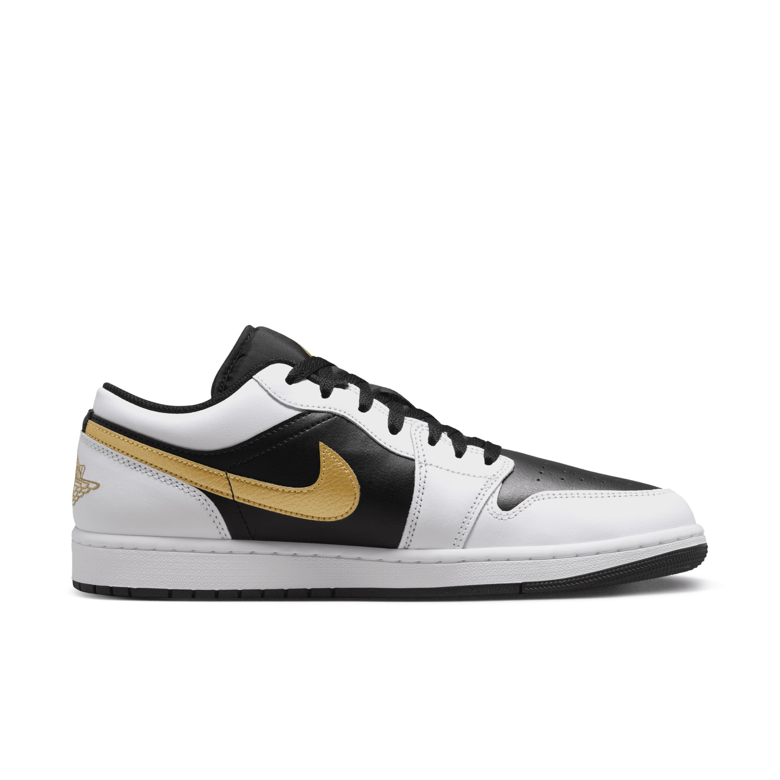 Mens Air Retro 1 Low Casual Shoes Product Image