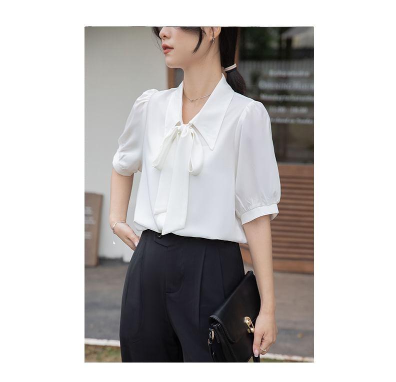 Short-Sleeve Tie Neck Plain Blouse Product Image