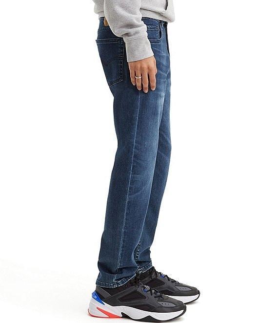 Levi's® 502 Regular Tapered Fit FLEX Jeans Product Image
