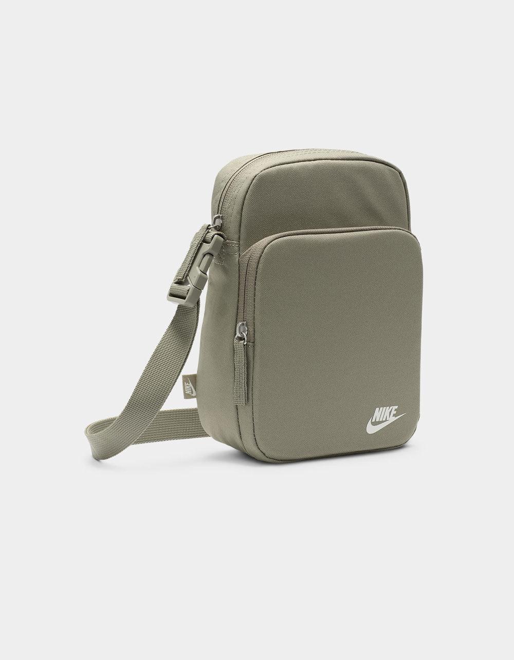 NIKE Heritage Crossbody Bag Product Image