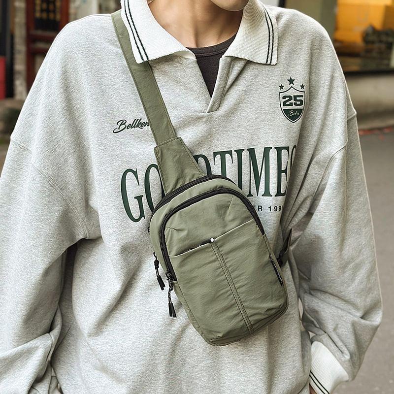 Plain Sling Bag Product Image