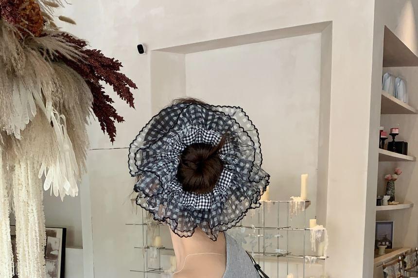Gingham Mesh Scrunchie Product Image