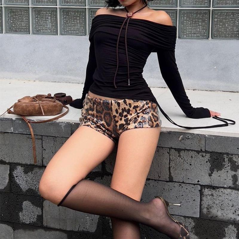 Low Rise Leopard Print Sequin Hot Pants Product Image