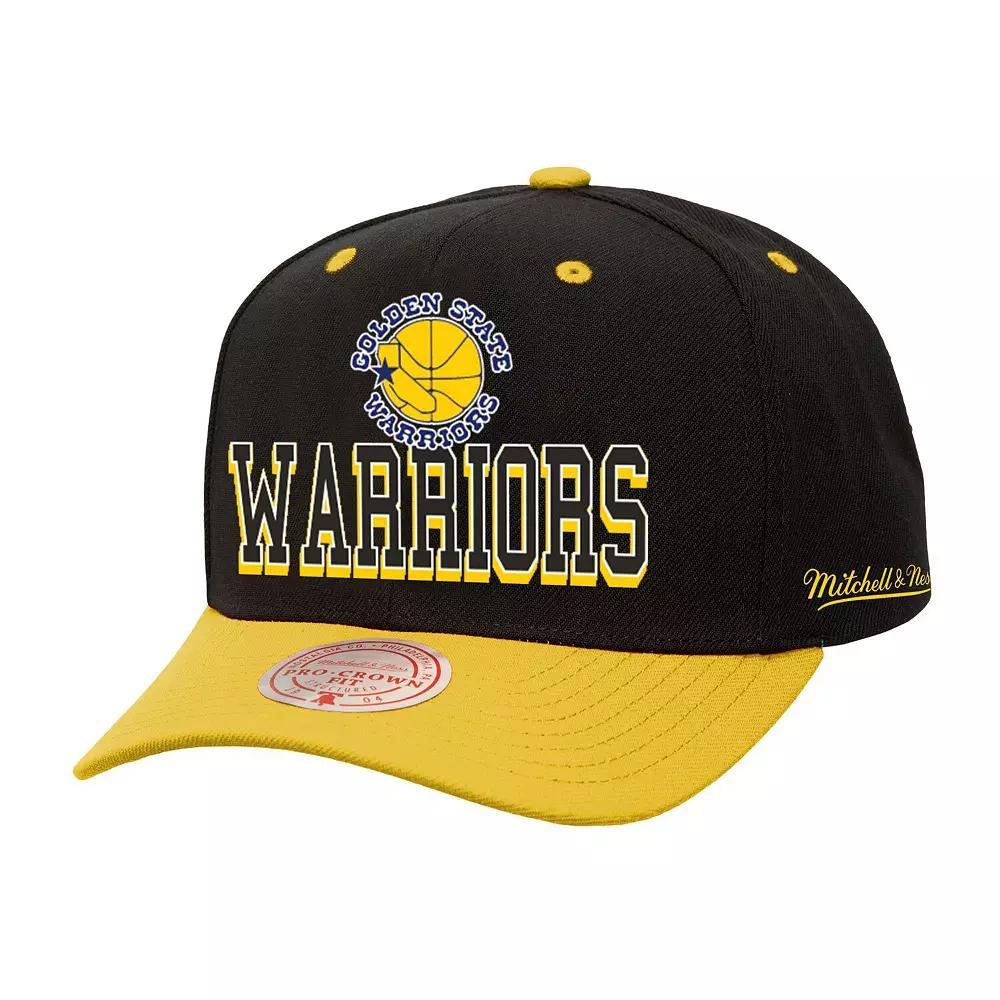 Men's Mitchell & Ness Black/Gold Golden State Warriors Backside Script Two-Tone Pro Crown Adjustable Hat Product Image