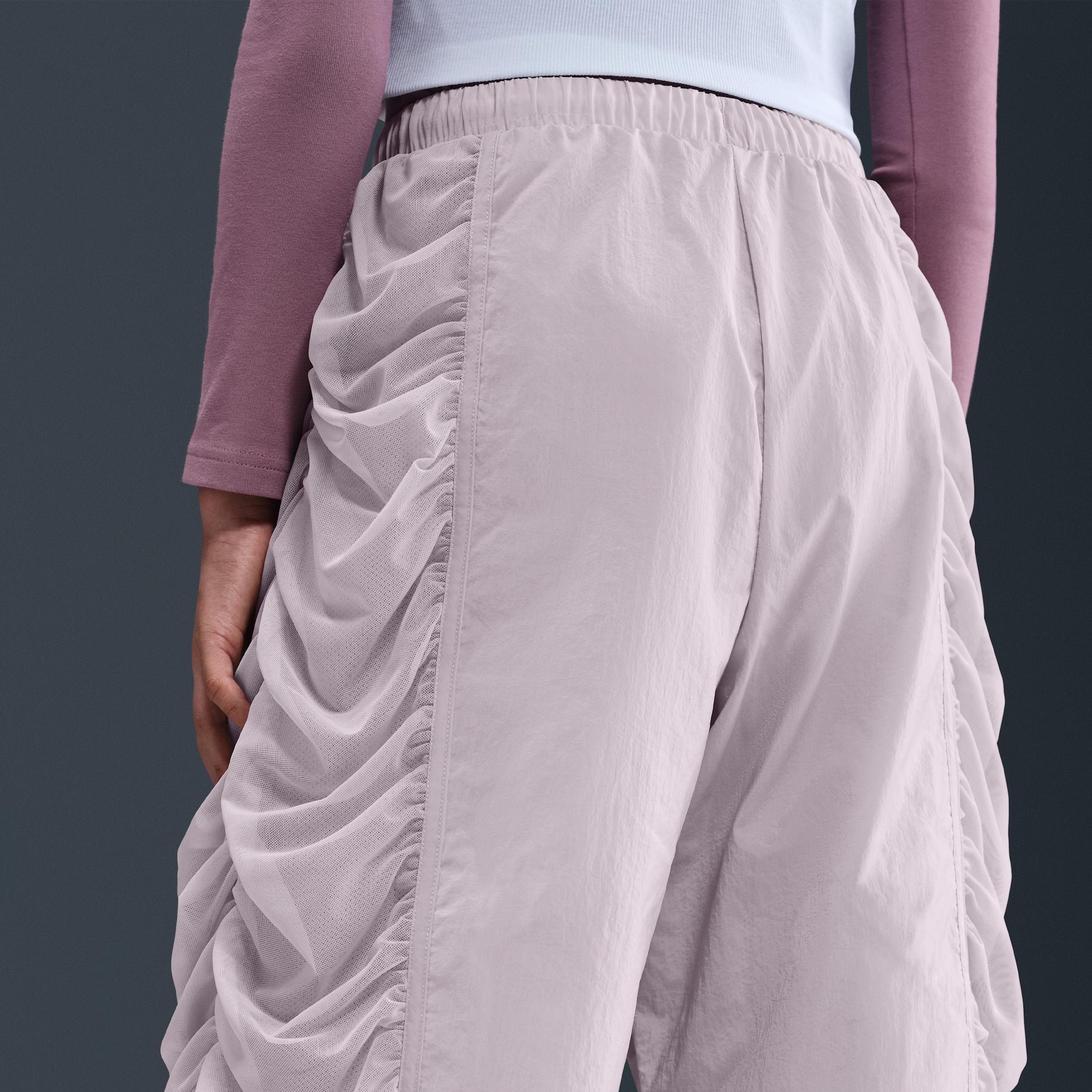 Womens Nike Sportswear Girls Woven Pants | HQ9460-019 Product Image