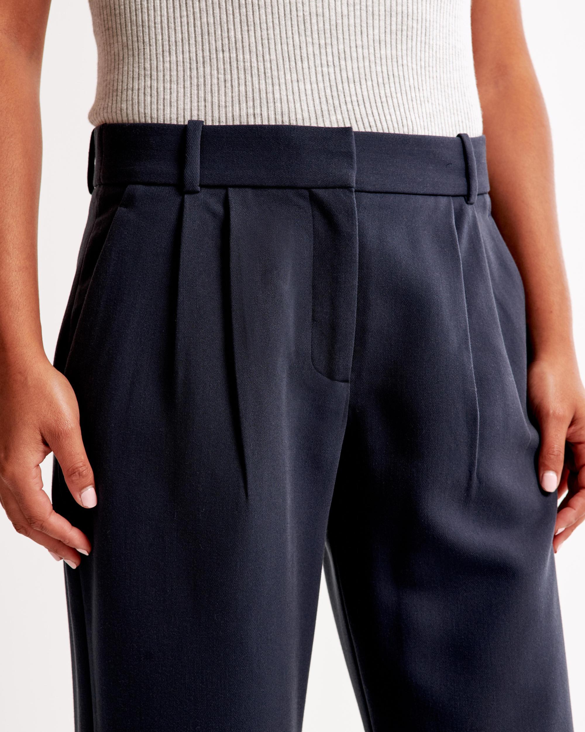 Curve Love A&F Sloane Low Rise Tailored Wide Leg Pant Product Image