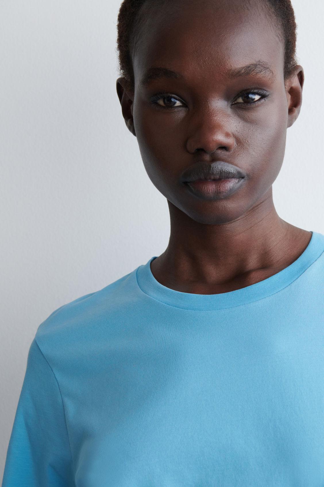 CREW-NECK COTTON T-SHIRT Product Image