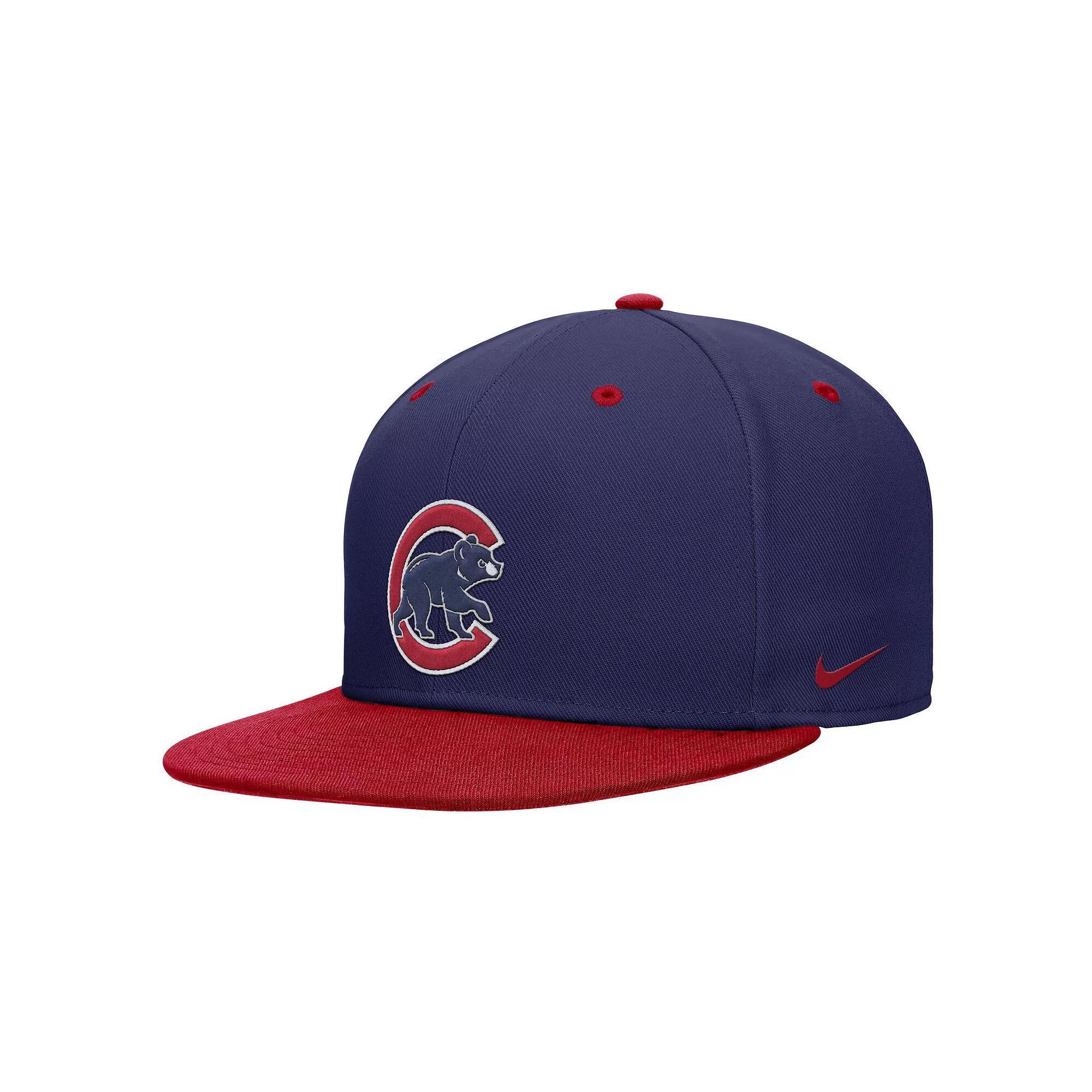 Men's Nike  Blue/Red Chicago Cubs  True Primetime Two-Tone Performance Fitted Hat, Size: 7 7/8 Product Image