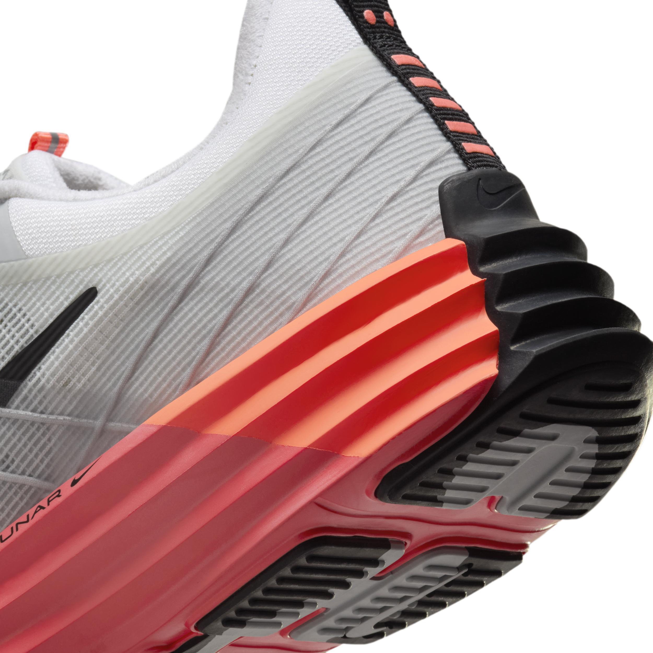 Nike Men's Lunar Roam Shoes Product Image