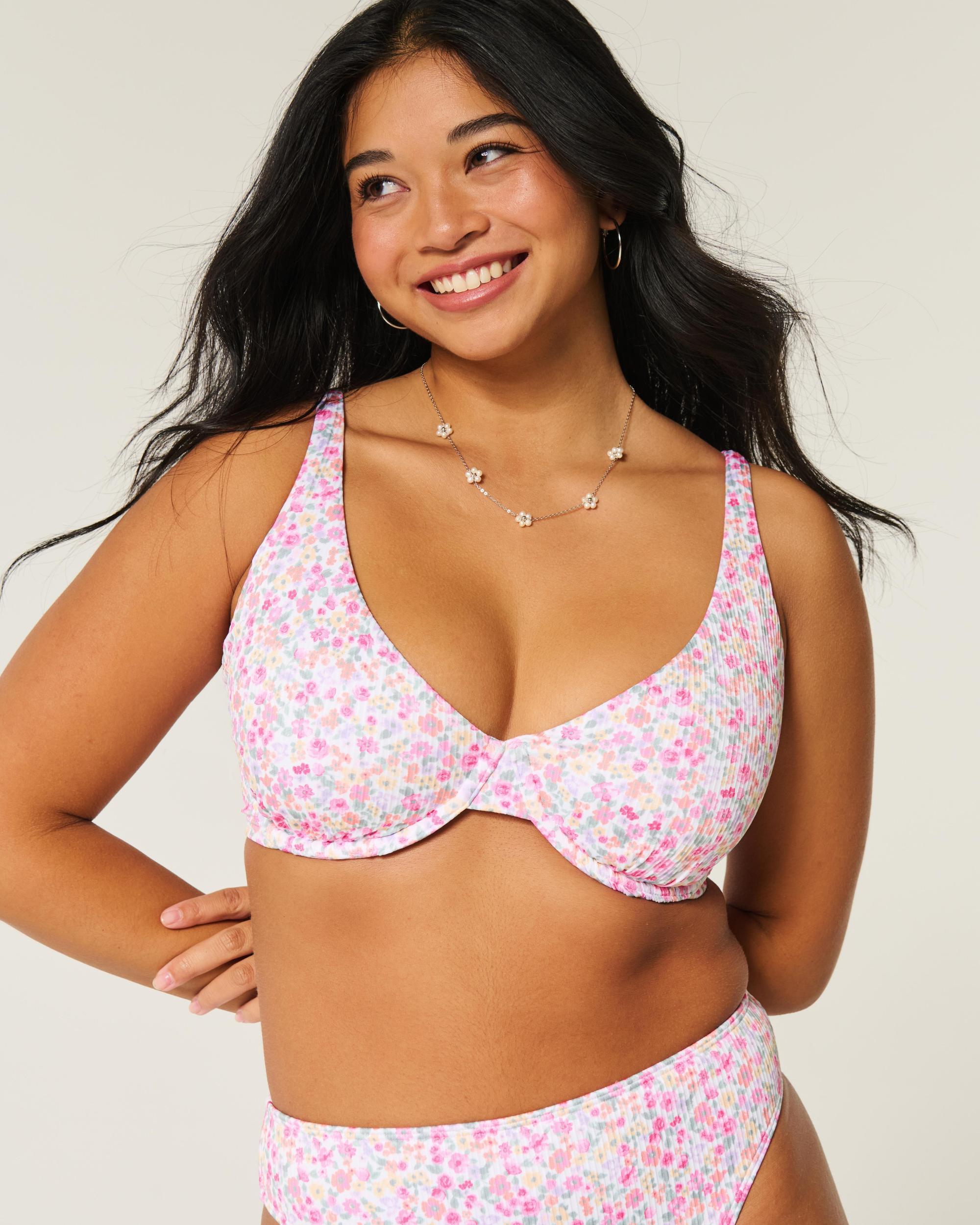 Curvy High Apex Ribbed Underwire Bikini Top Product Image
