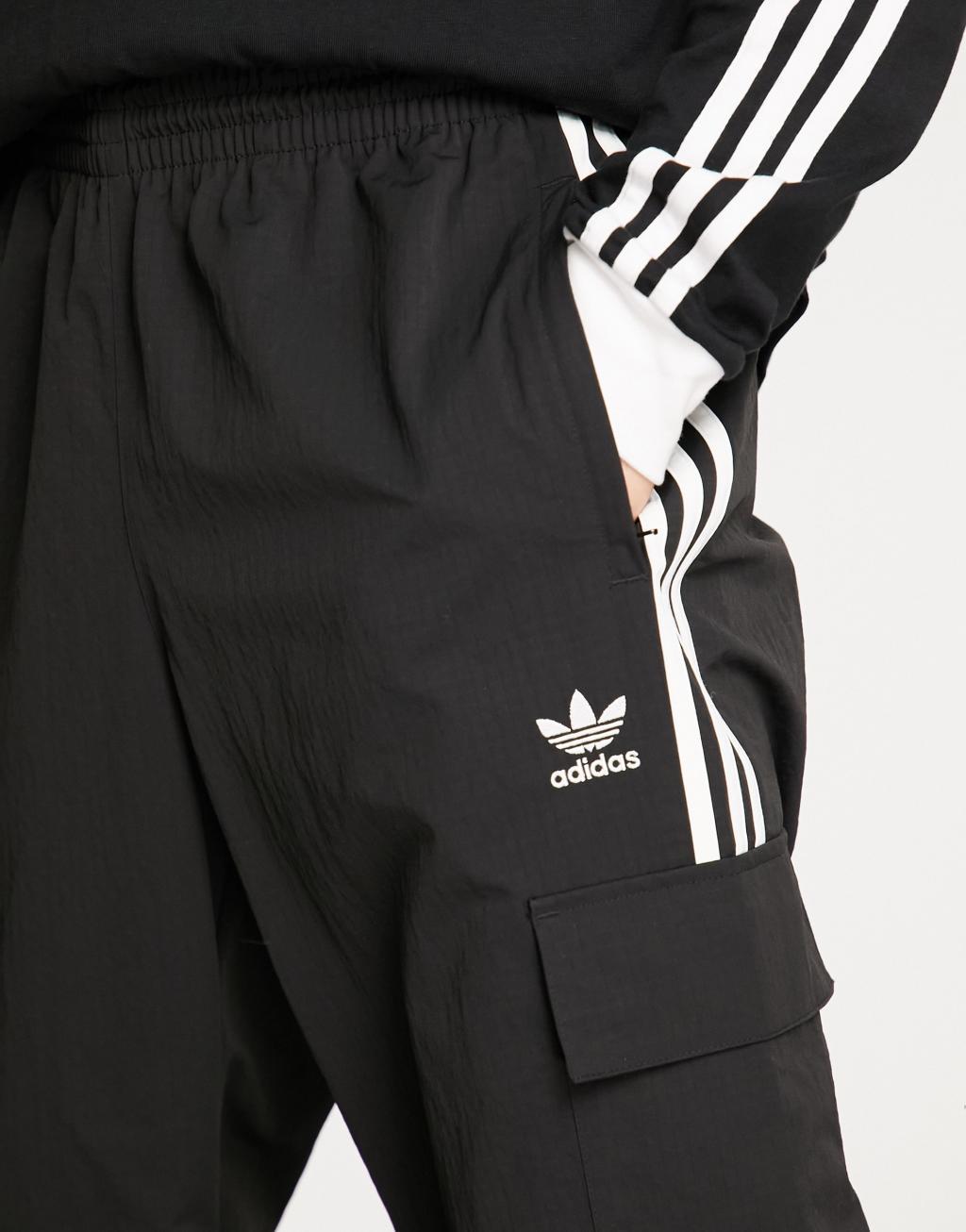 adidas Adicolor Classics 3-Stripes Cargo Pants Black 2XL Mens Product Image