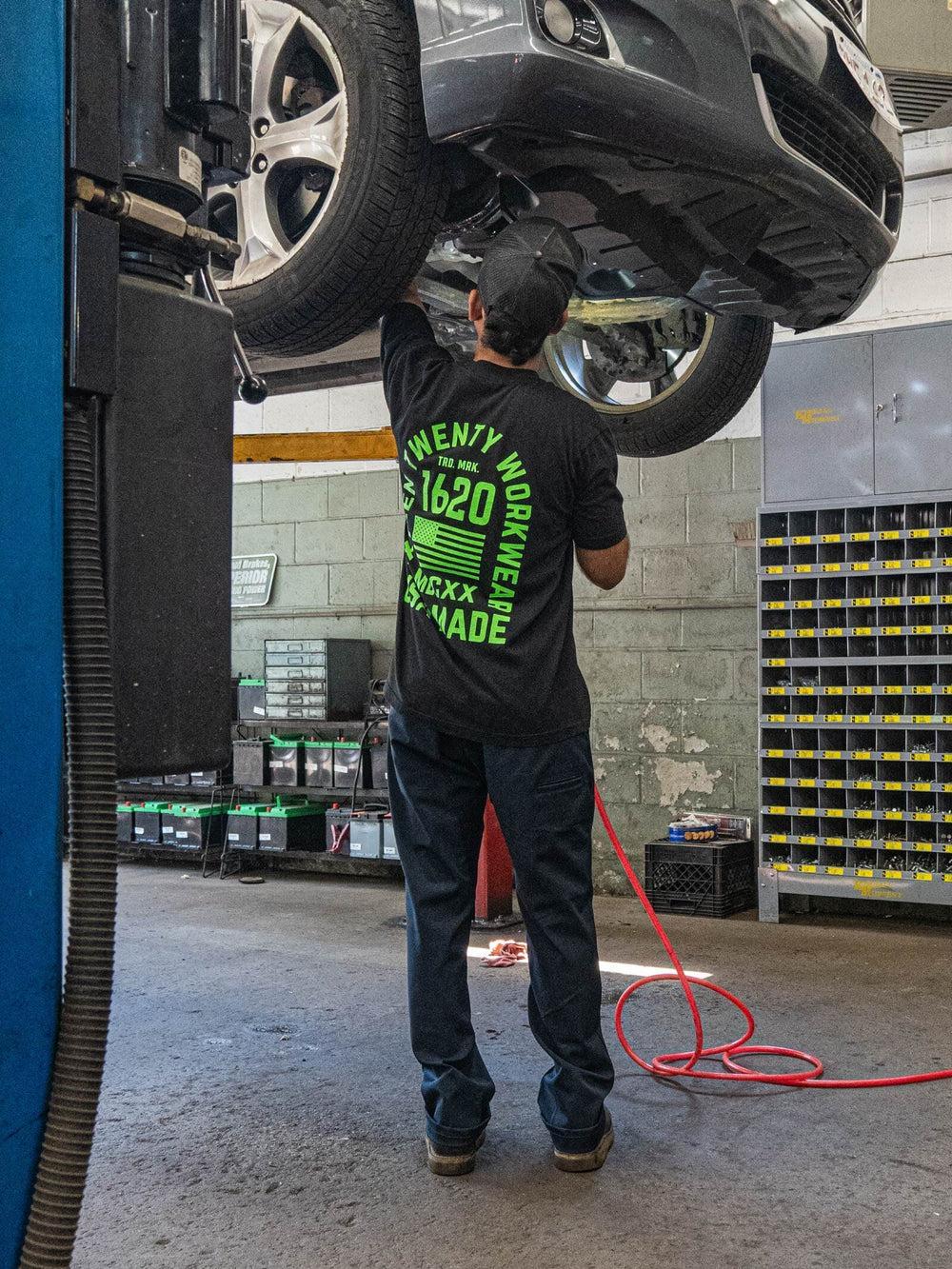 Stacked Logo Shirt Short Sleeve Product Image