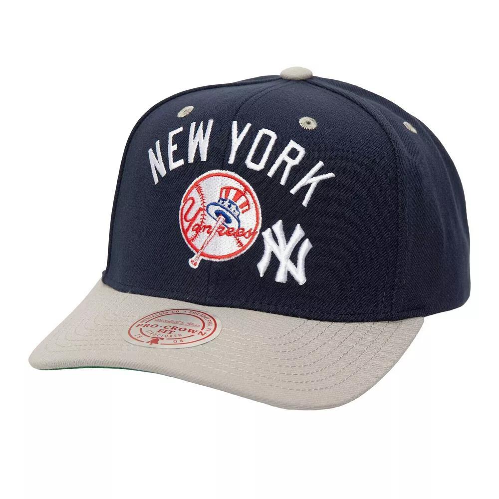 Men's Mitchell & Ness Navy New York Yankees  All In 2.0 Adjustable Hat, Blue Product Image
