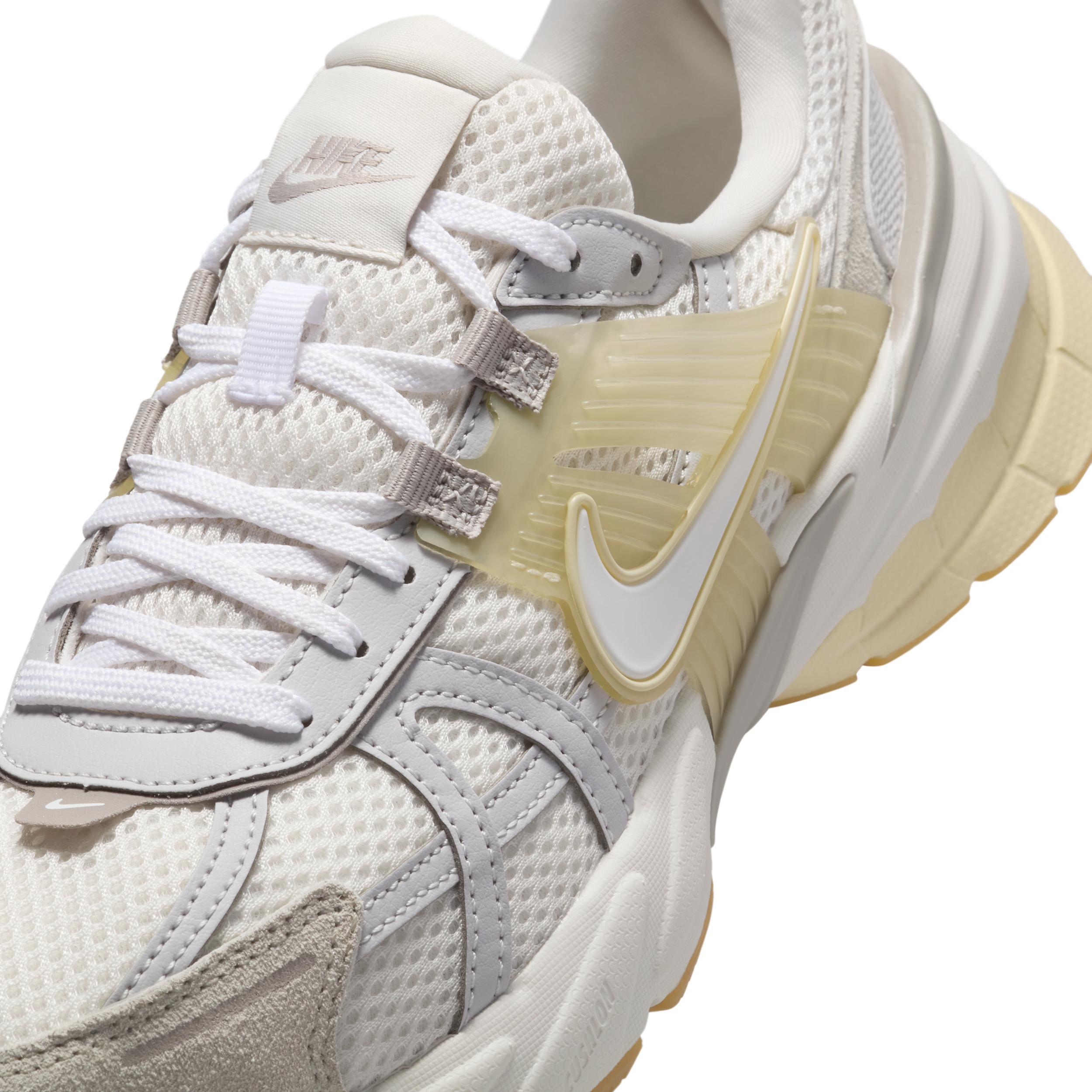 Nike Womens V2K Run Shoes | HV4314-030 Product Image