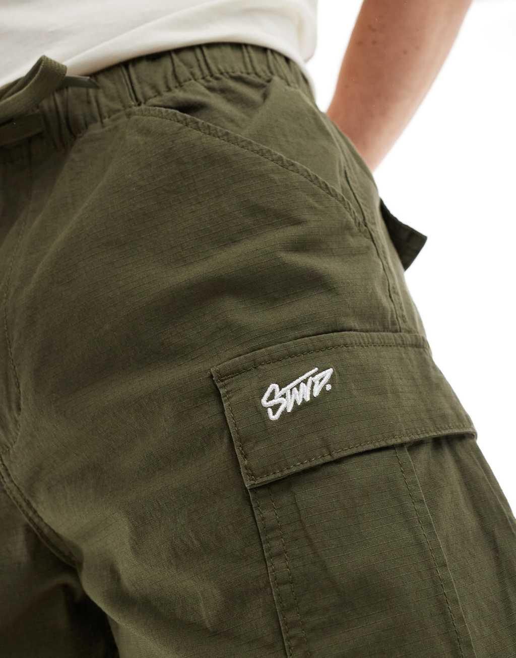 Pull&Bear ripstop cargo shorts in olive Product Image