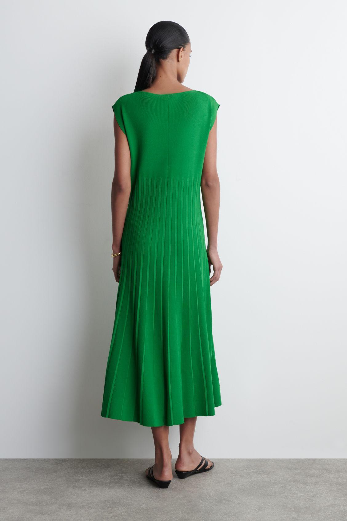 KNITTED PLEATED MAXI DRESS Product Image