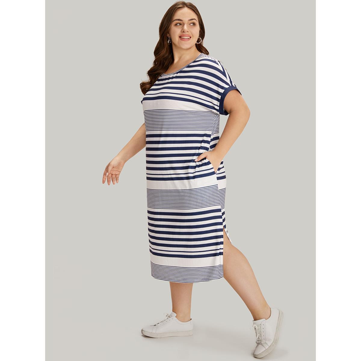 Plus Size Striped Print Dolman Sleeve Split Hem Pocket Dress Blue Women Casual Pocket Round Neck Short sleeve Curvy Midi Dress BloomChic 30/6X Product Image