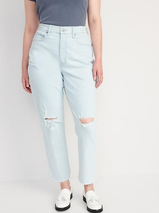 Curvy Extra High-Waisted Button-Fly Straight Ripped Cut-Off Jeans Product Image