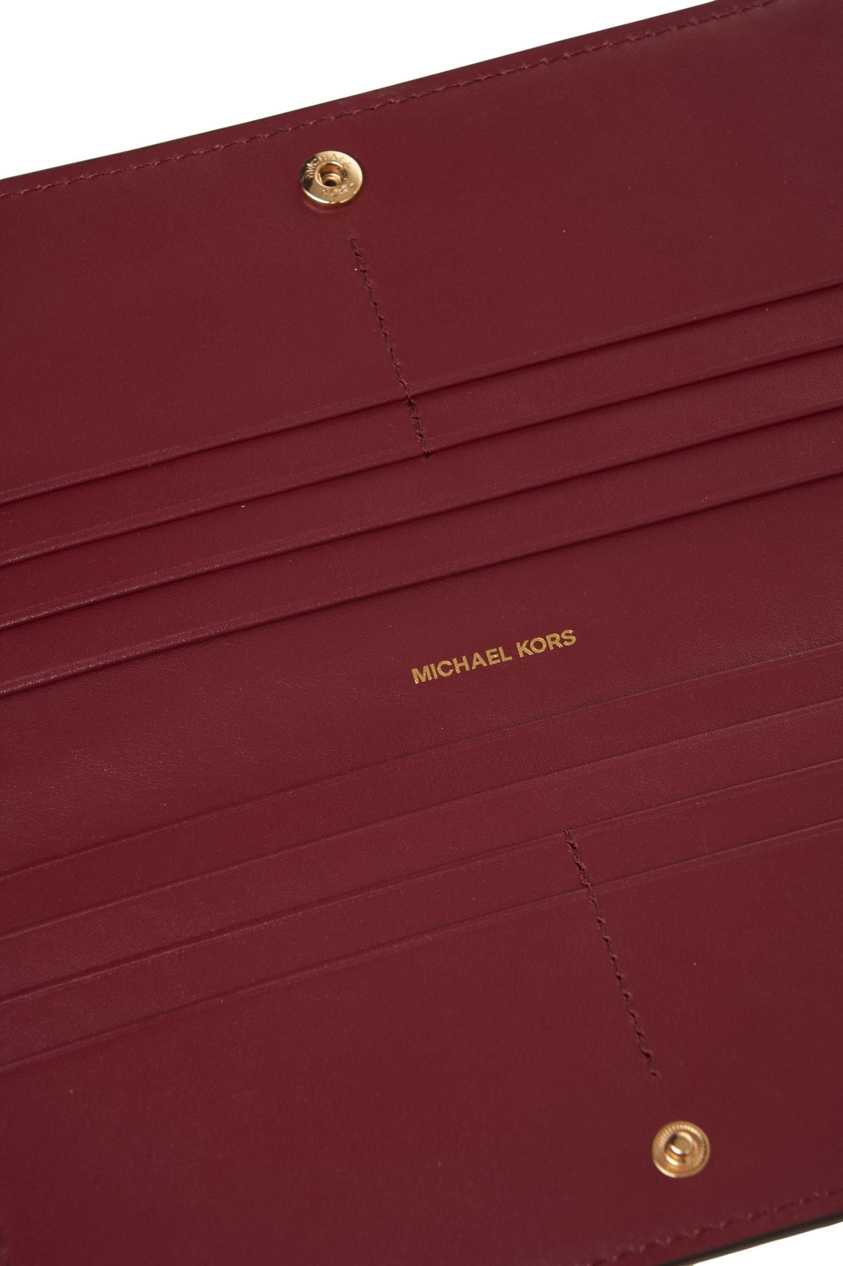 Grained leather wallet Product Image